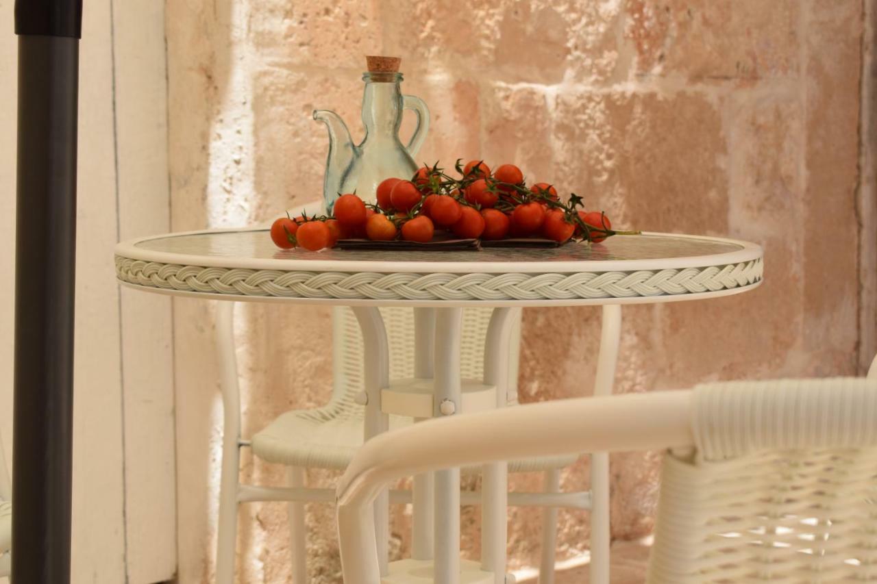 Willa Sardedd White Luxury Cisternino Zewnętrze zdjęcie